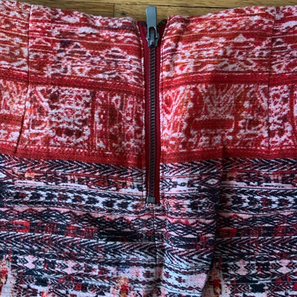 H&M printed mini skirt size 6 - Picture 2 of 4